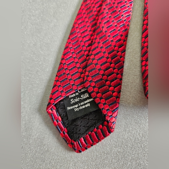 Alexander Julian Colors Tie - Picture 5 of 7